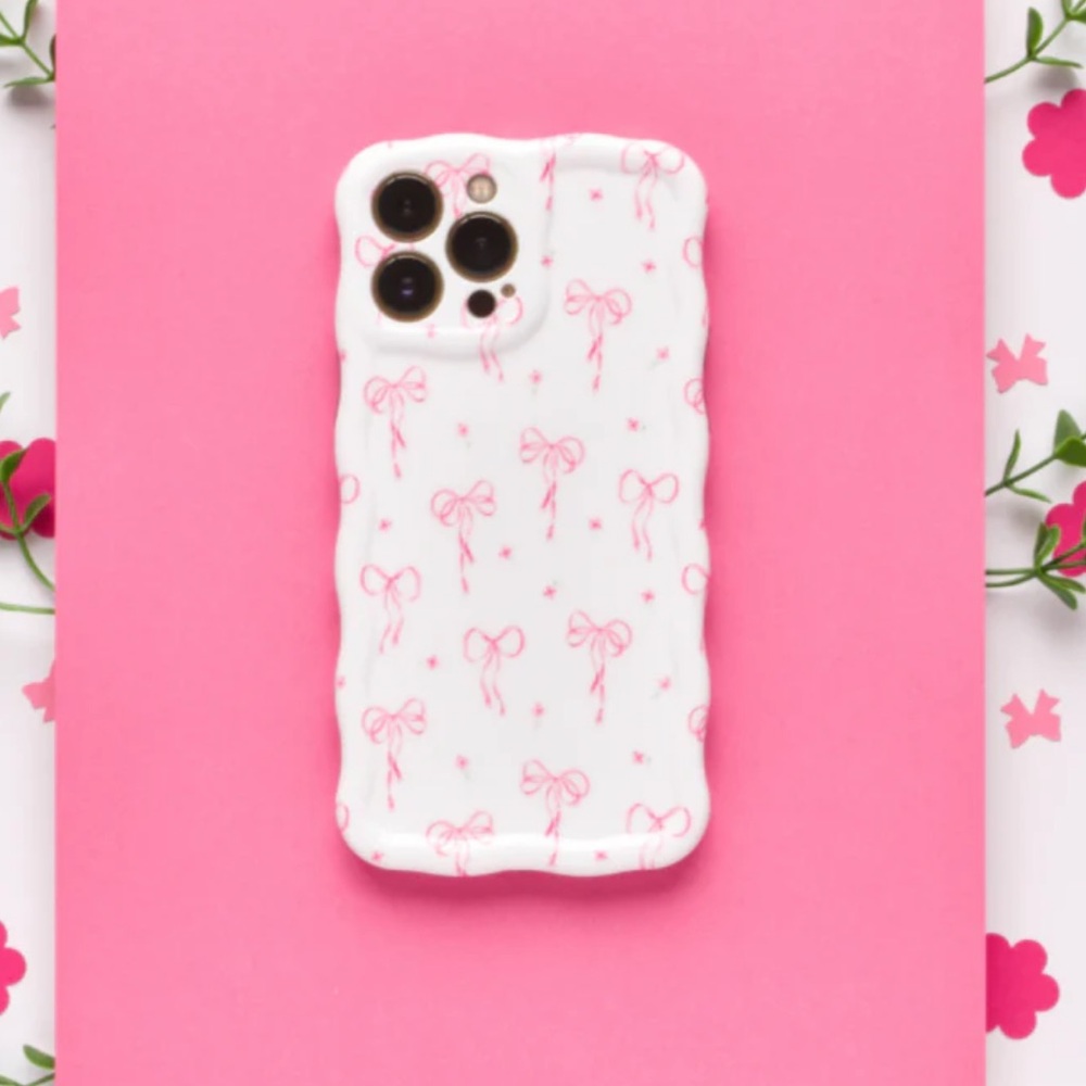WAVY iPHONE 15 PRO MAX COCONUT LANE CASE - DAINTY BOWS